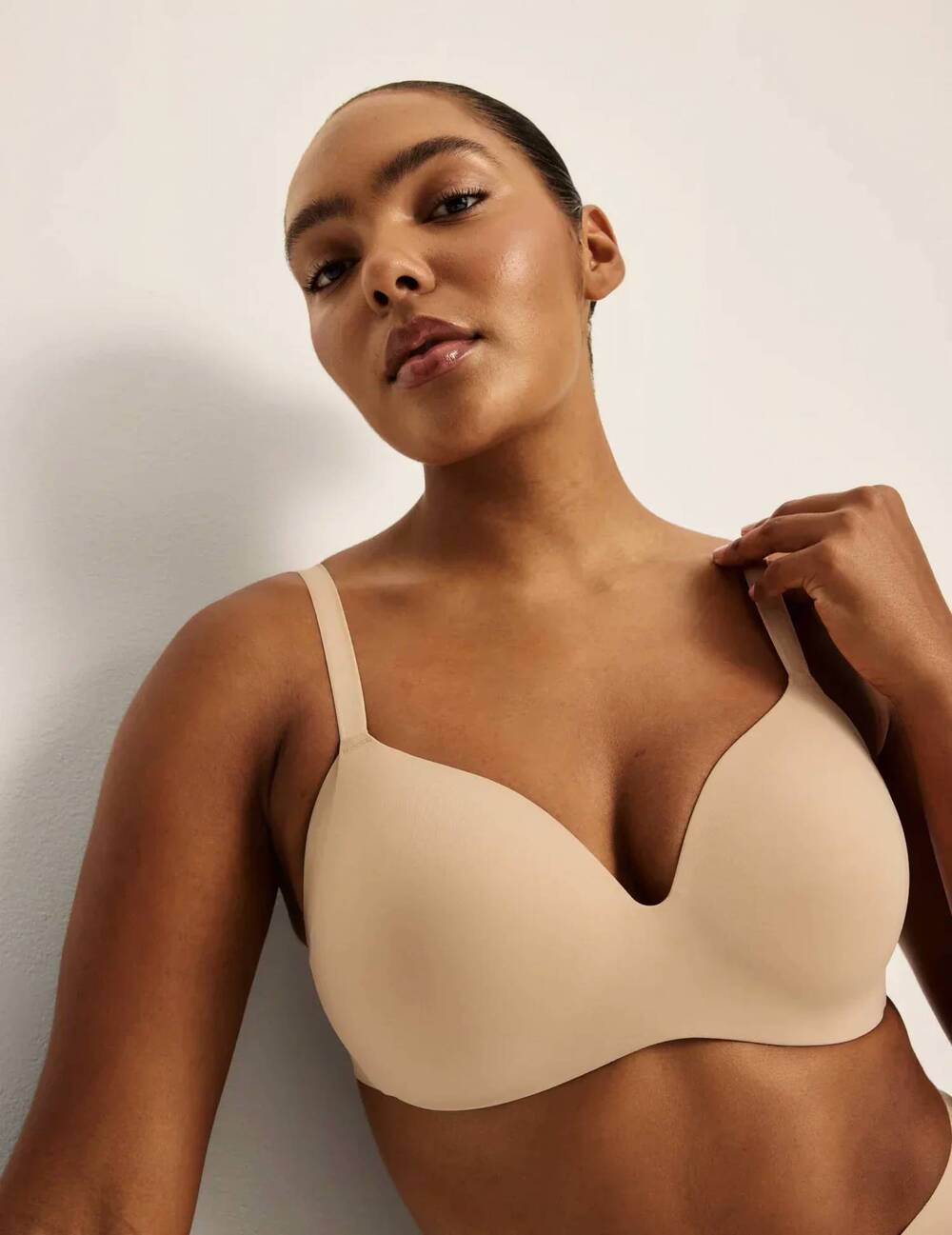 NEW KNIX wireless wingwoman contour bra in warm sand